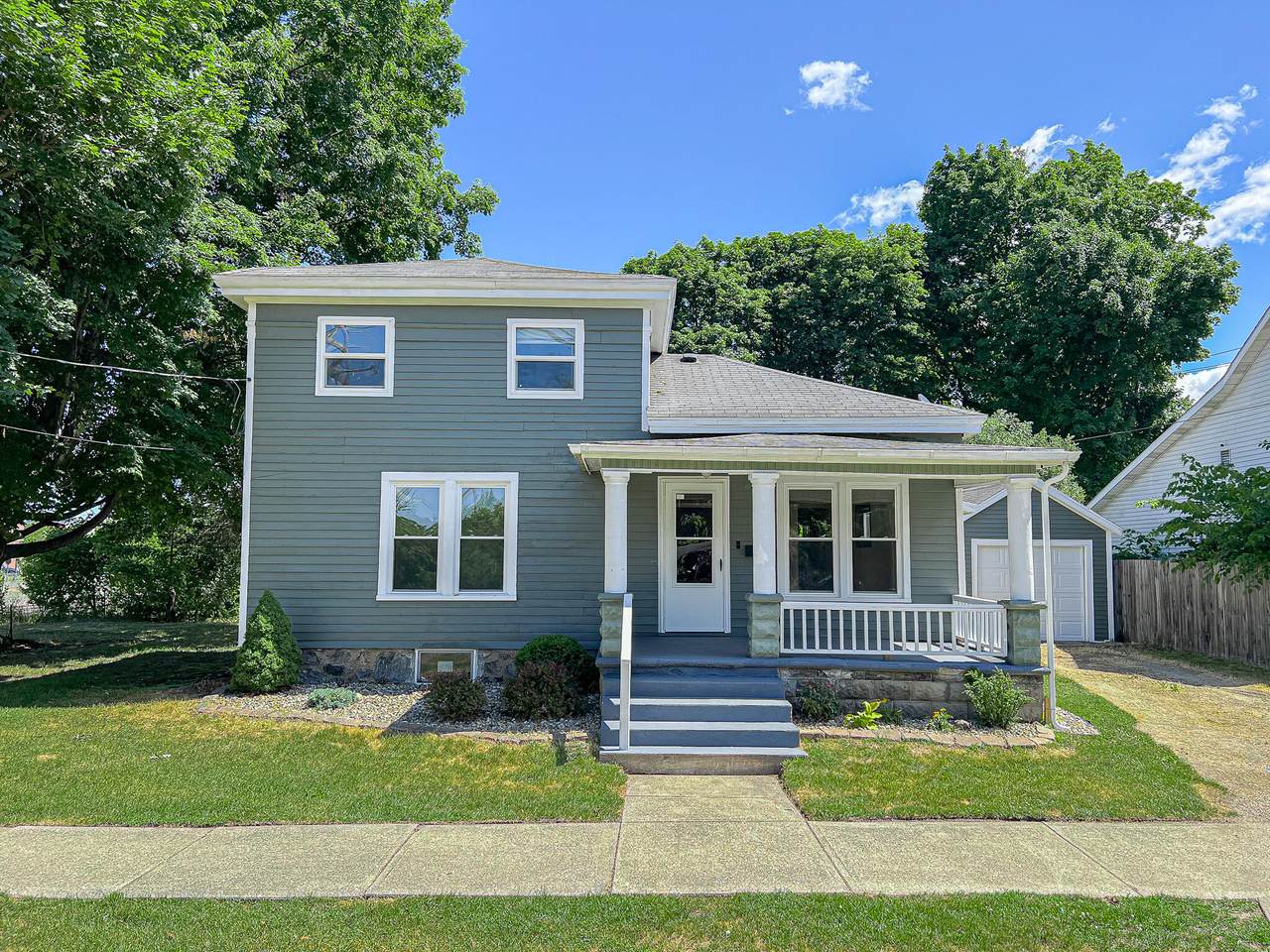 205 High Street - Photo 1