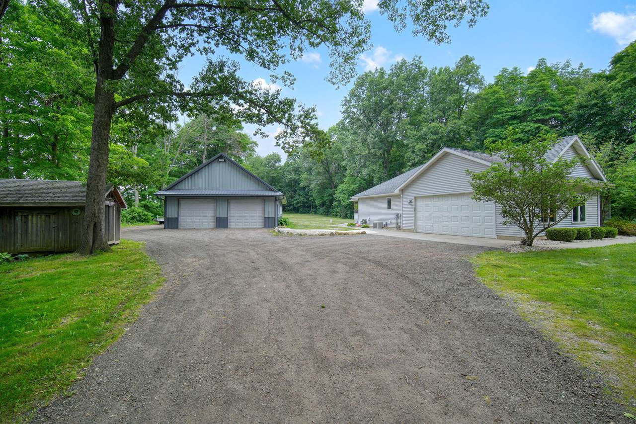 11520 Snow Road - Photo 1