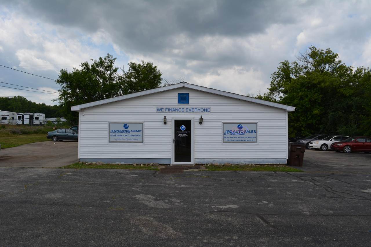 2500 Lansing Avenue - Photo 1