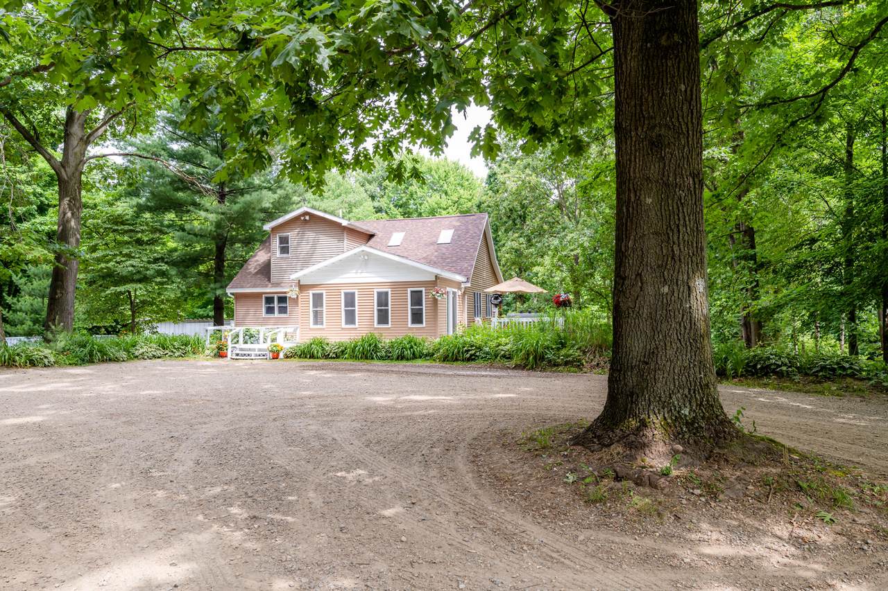 32566 Windy Acres Lane - Photo 1