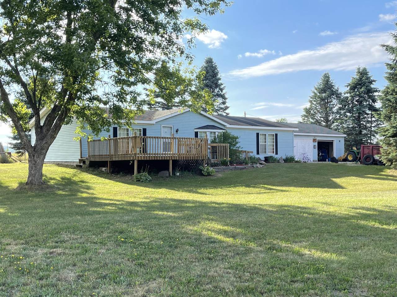9125 48th Street - Photo 1