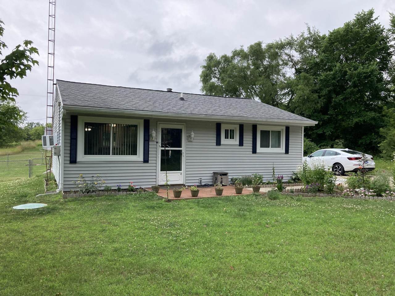 6750 Riverside Road - Photo 1