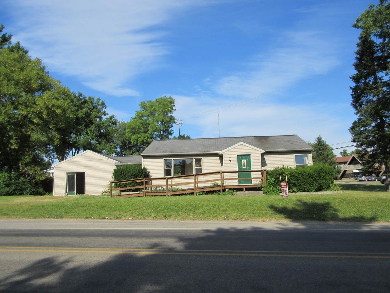 2156 11th Street - Photo 1