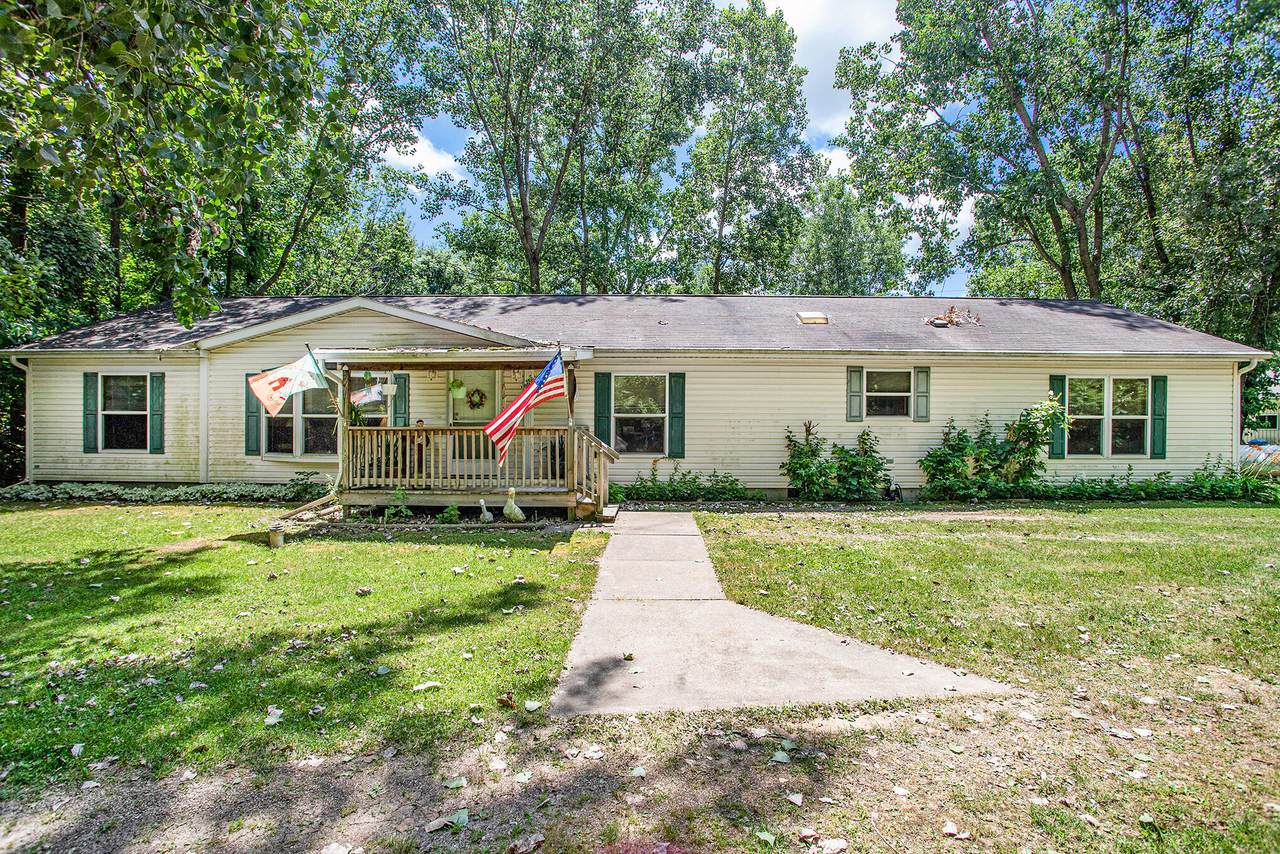 12413 M 60 - Photo 1