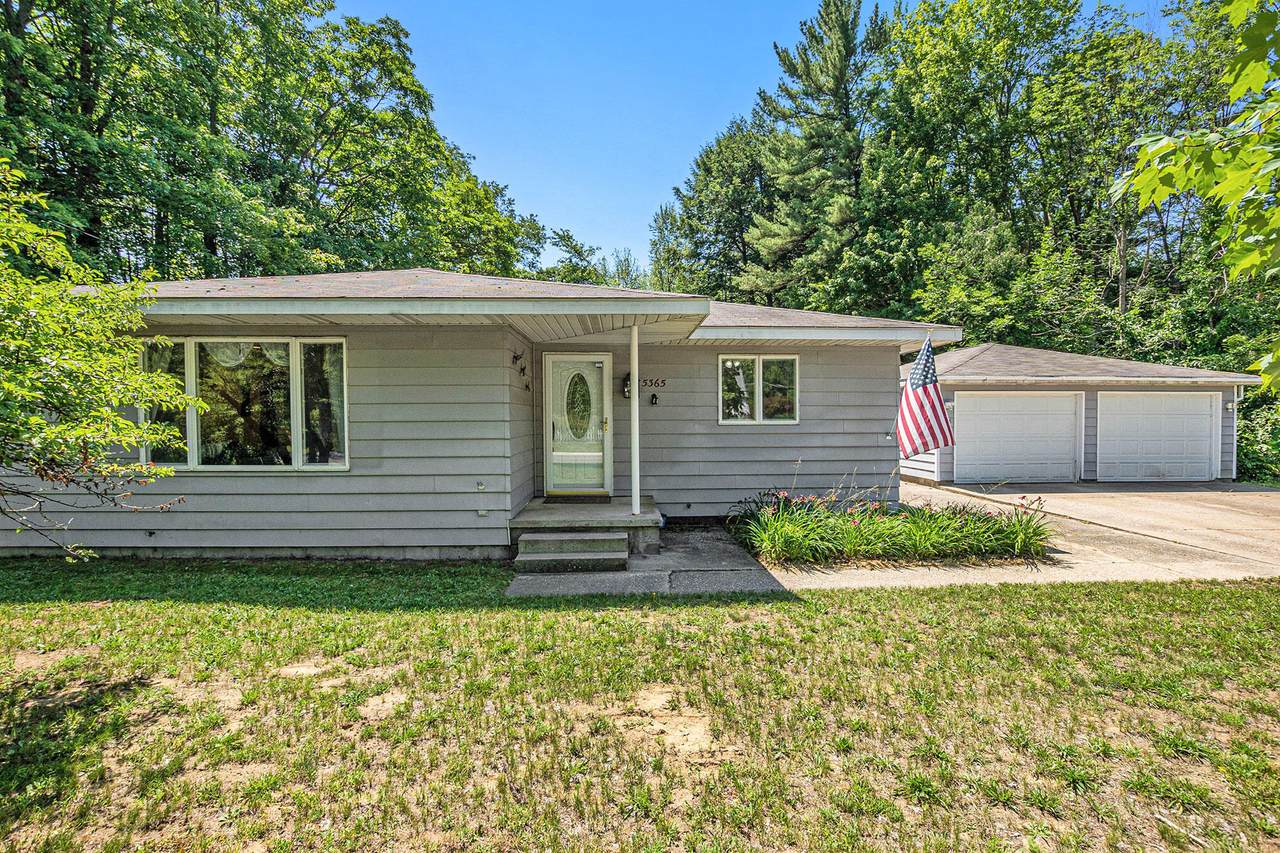 5365 Rasmussen Road - Photo 1