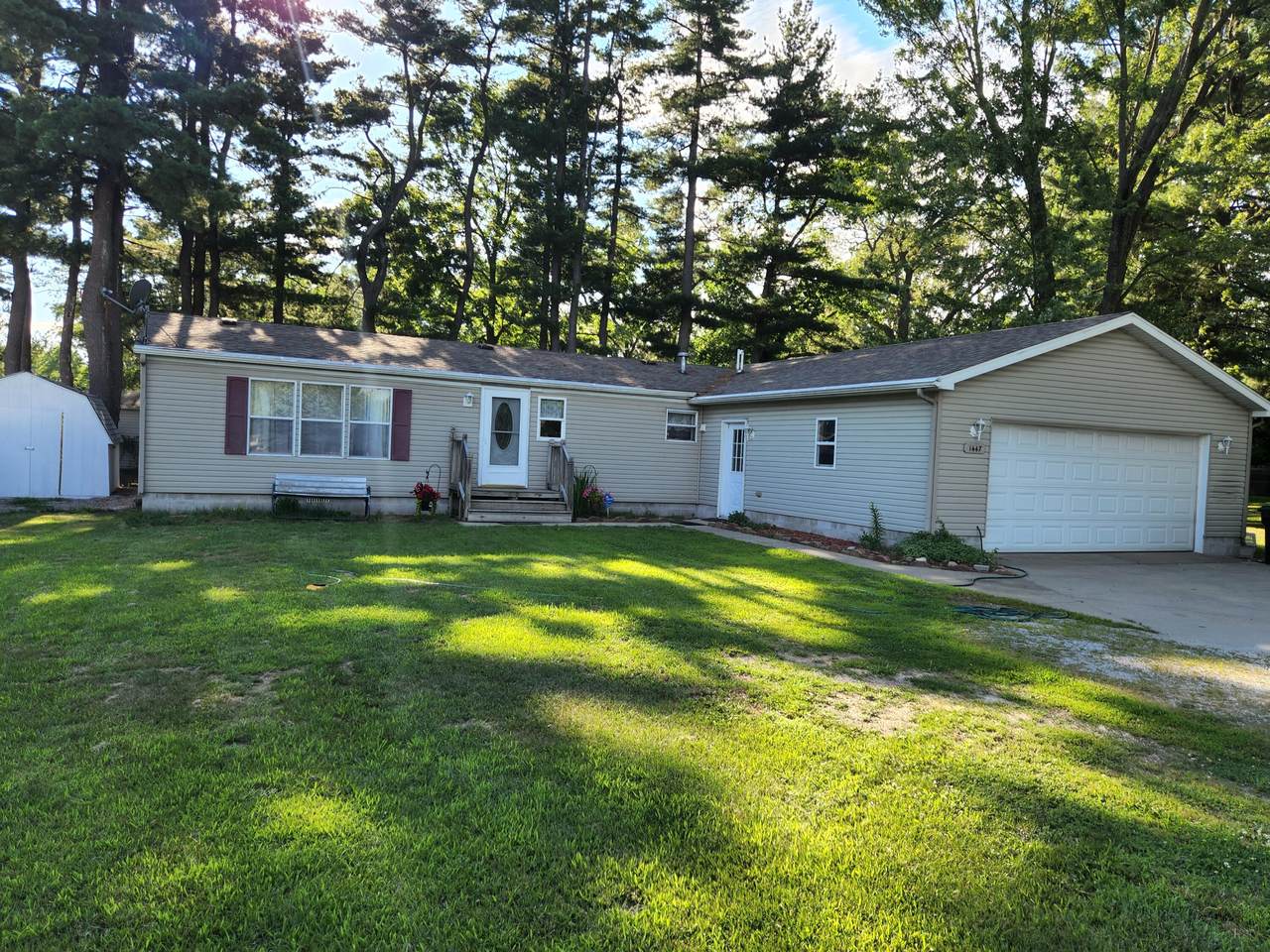 1447 Sheridan Drive - Photo 1