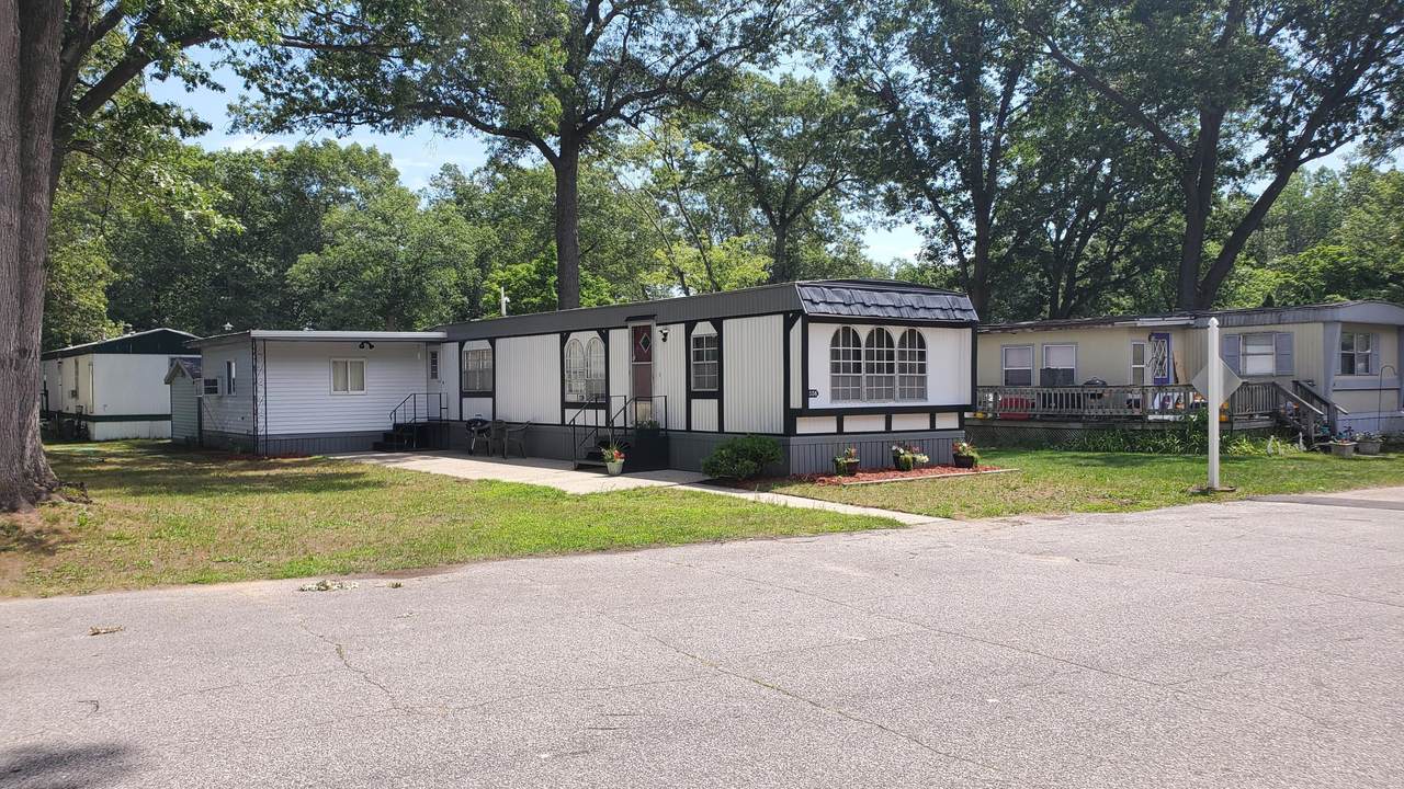 556 Harvest Lane - Photo 1