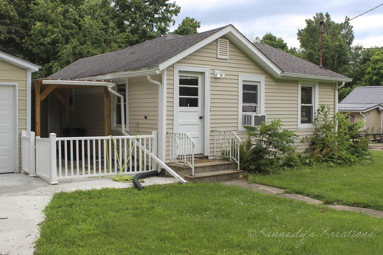 624 Hanover Street - Photo 1