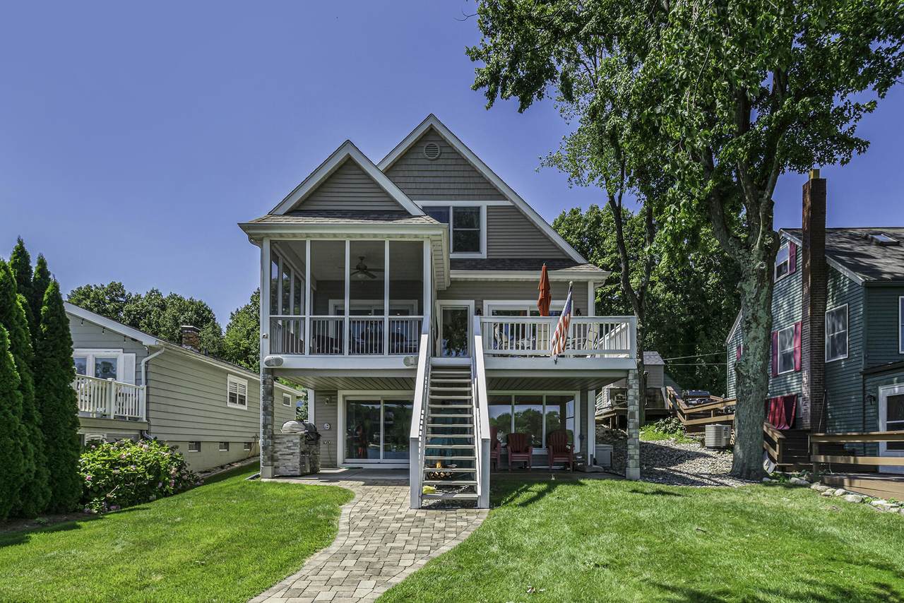 50589 Lakeshore Drive - Photo 1