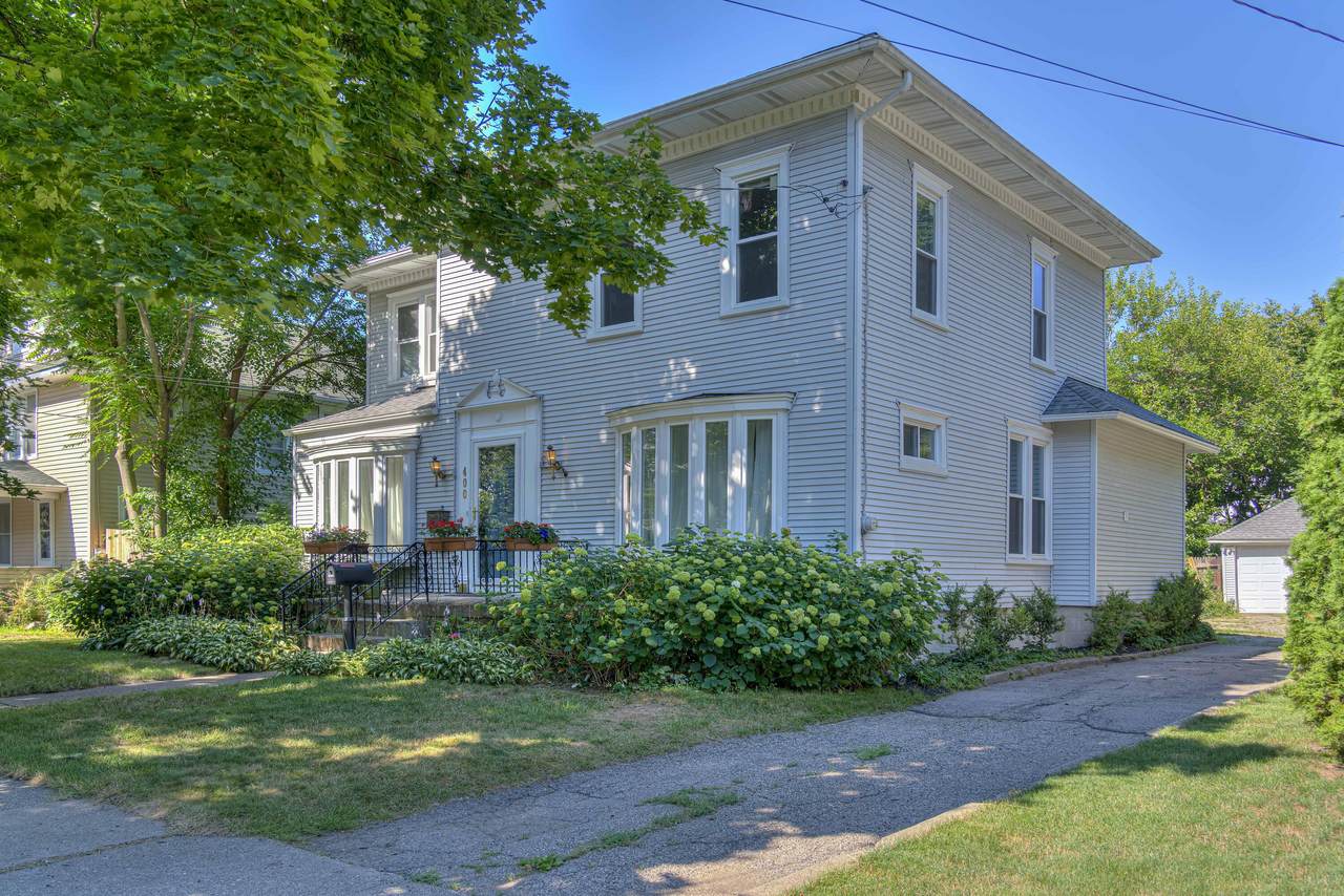 400 Grinnell Street - Photo 1