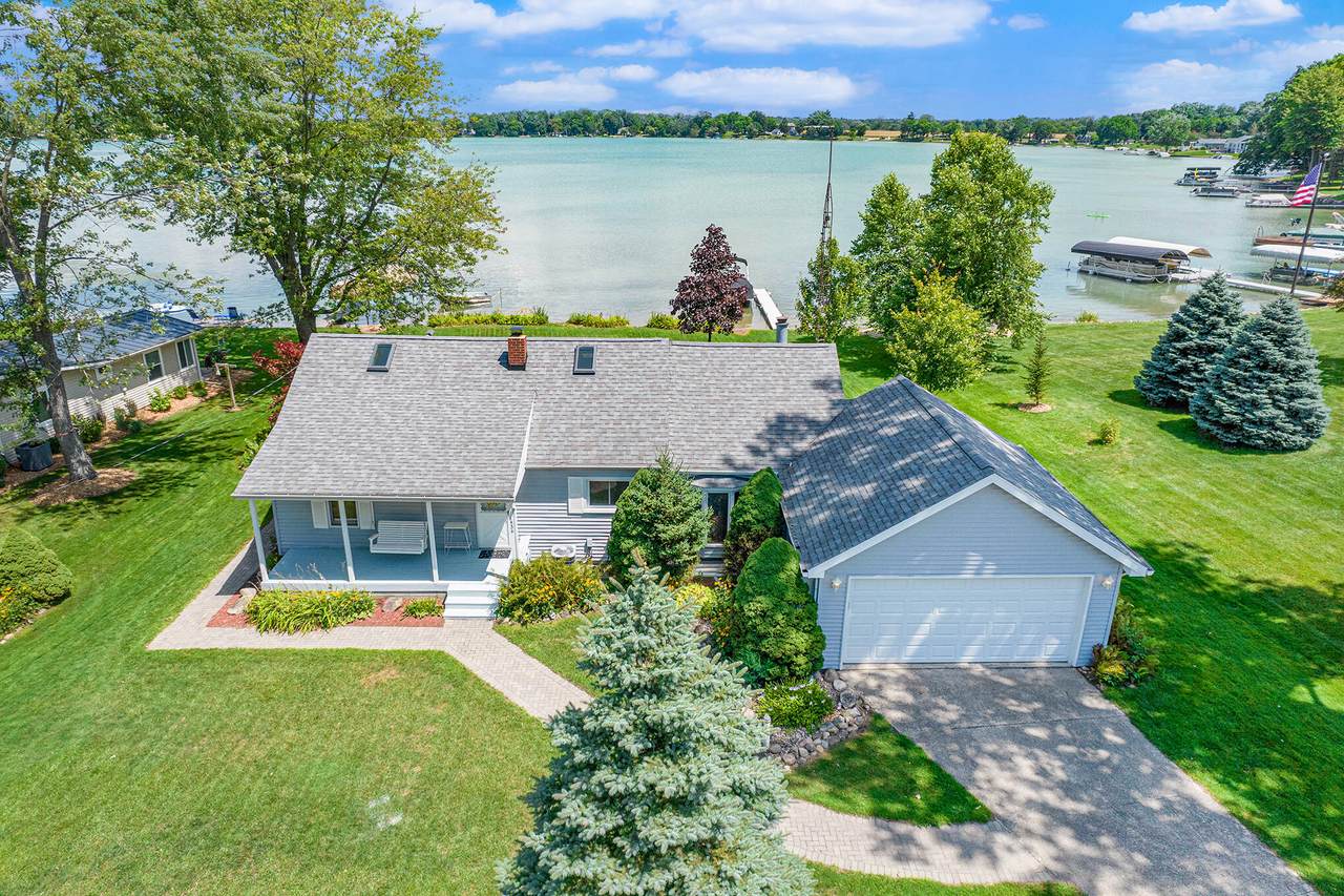 1536 Little Drive - Photo 1