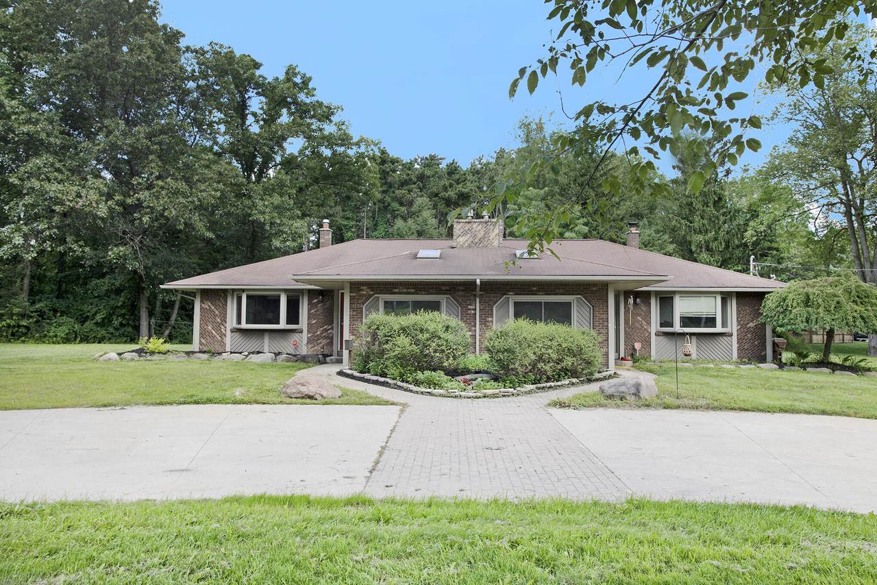 5501-5503 Bauman Road - Photo 1