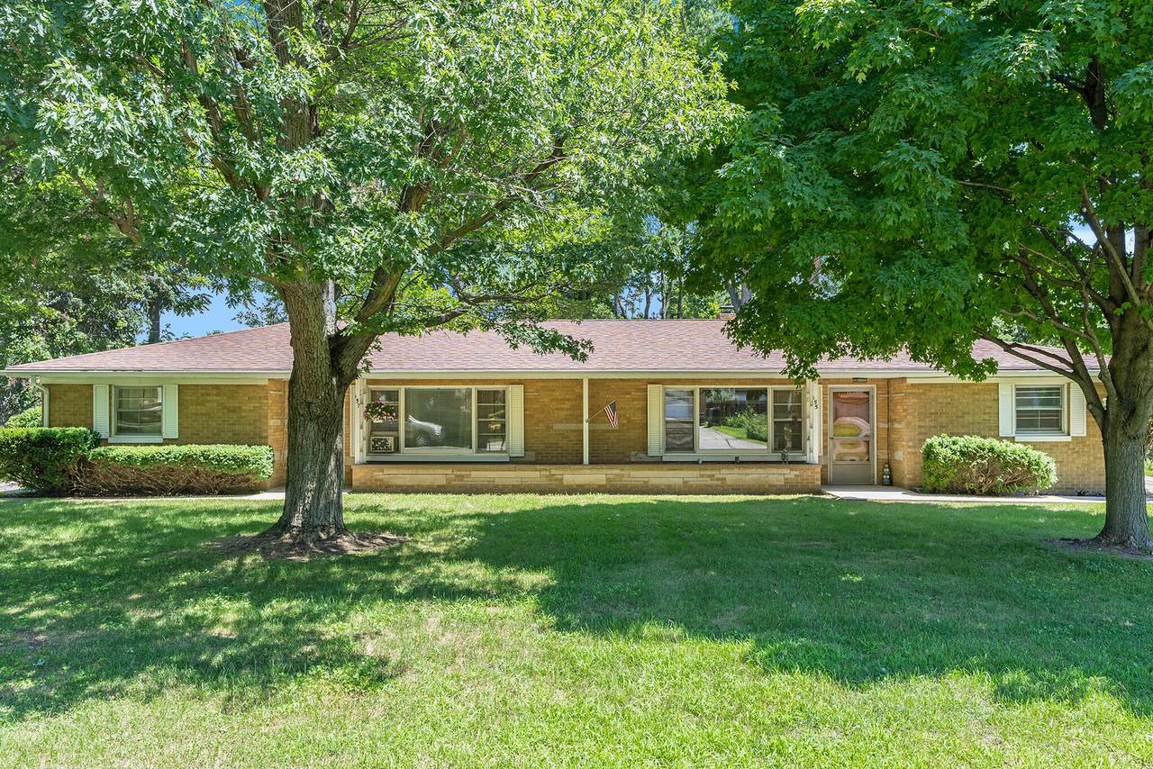 157 Elvern Drive - Photo 1
