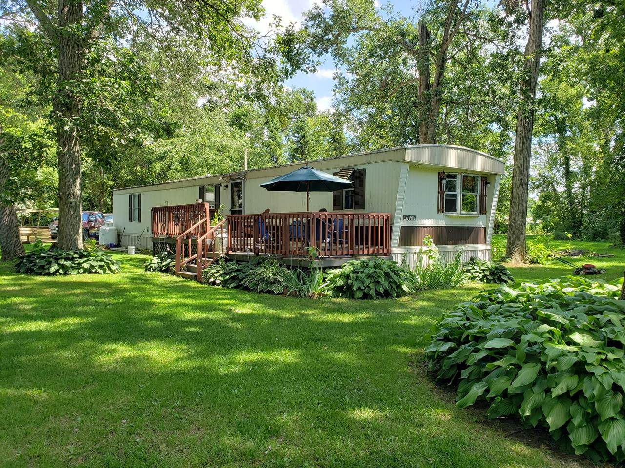 248 Bickford Drive - Photo 1