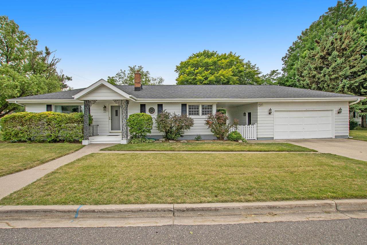 810 Anderson Street - Photo 1