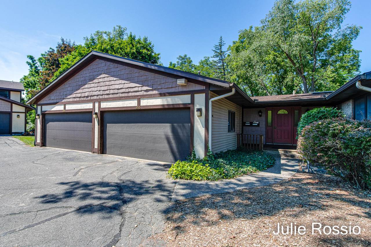 855 North Avenue - Photo 1
