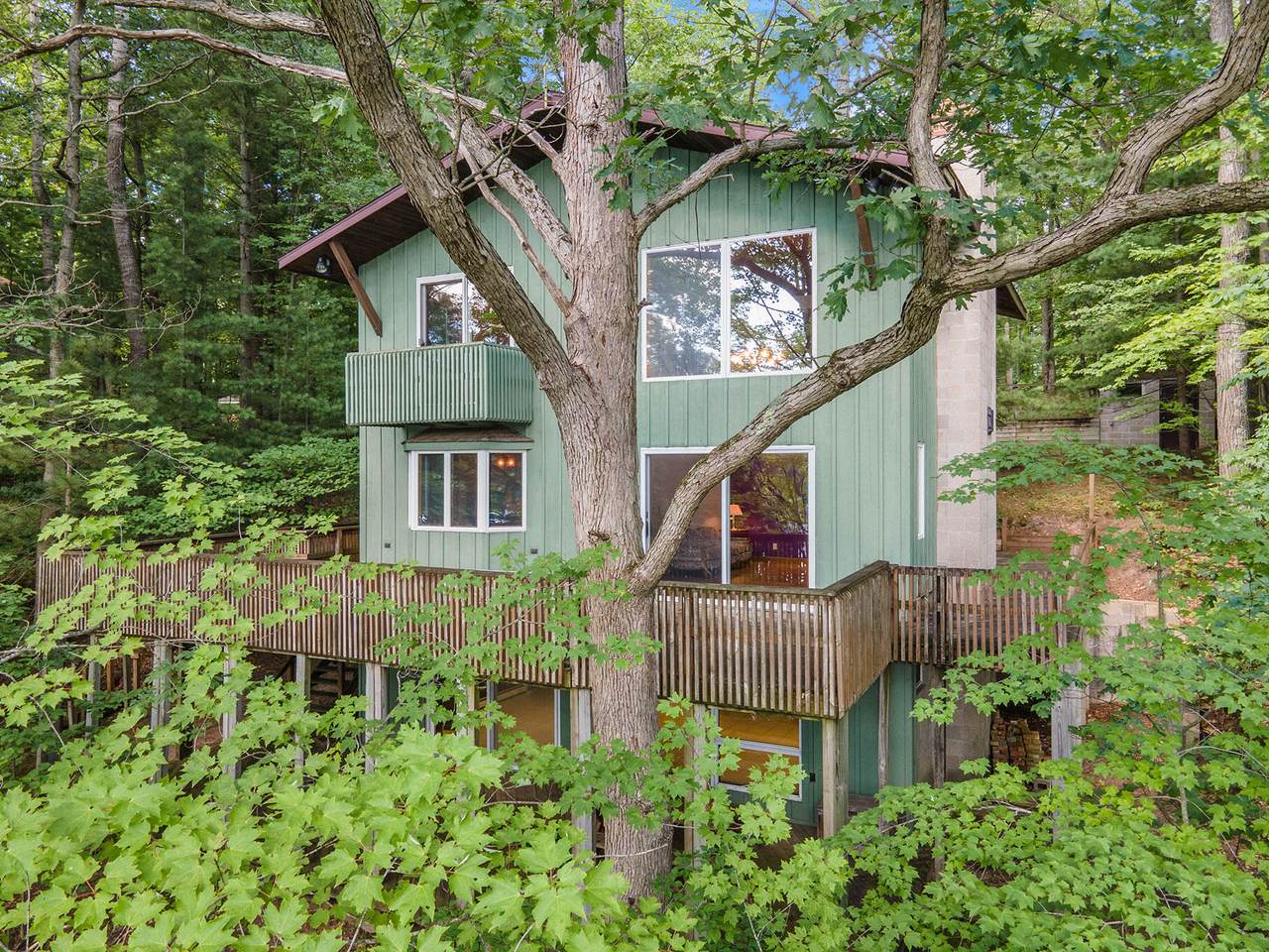 6331 Larson Road - Photo 1