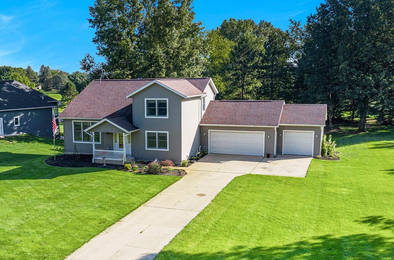 52049 Kern Drive - Photo 1