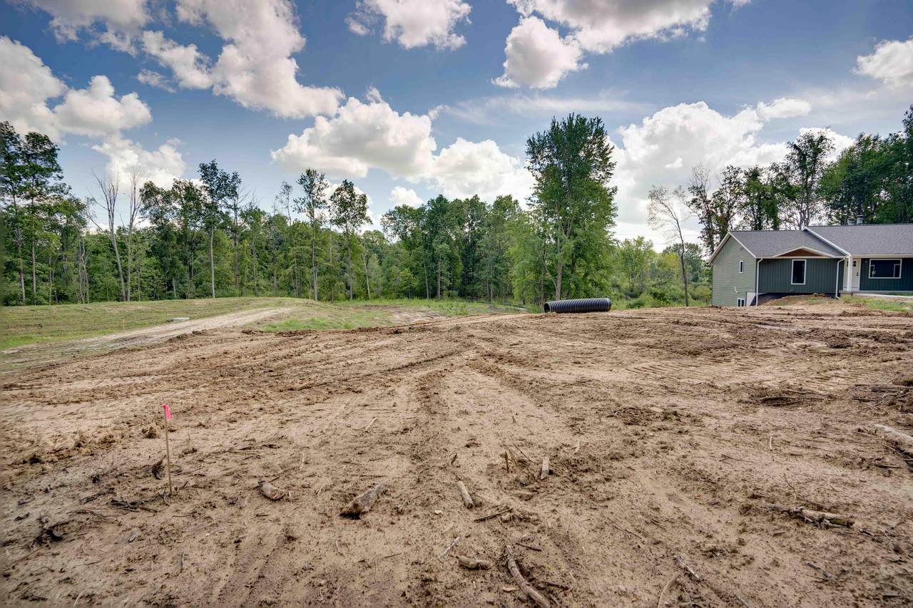 640 Lake Michigan Drive - Photo 1