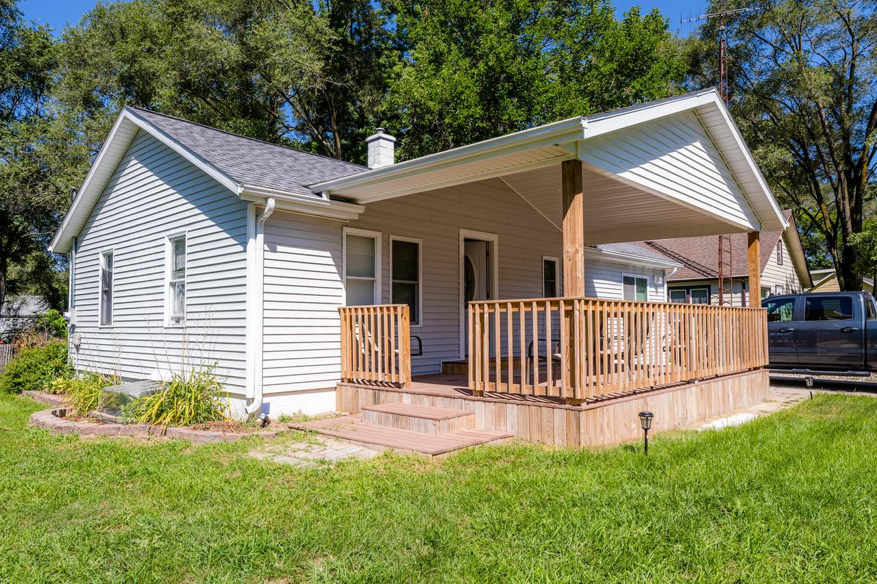 1060 Euclid Avenue - Photo 1