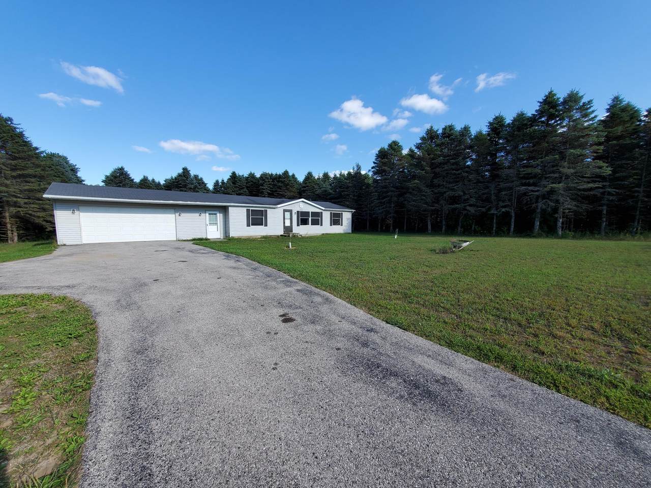 9095 1 Road - Photo 1