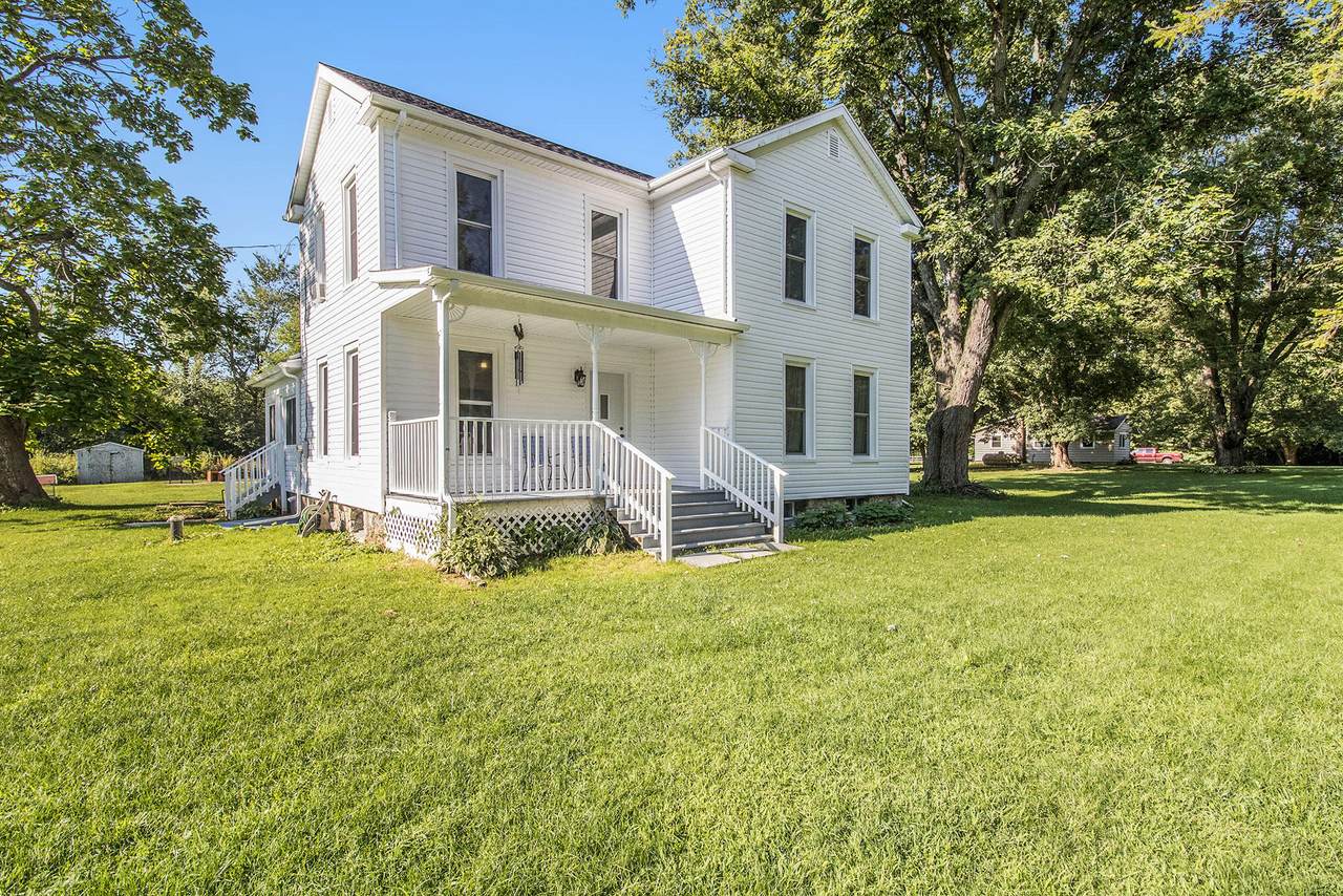 1547 Territorial Road - Photo 1