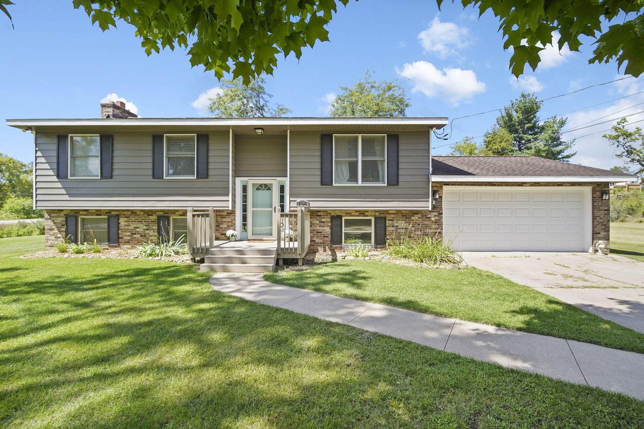 136 Decatur Drive - Photo 1