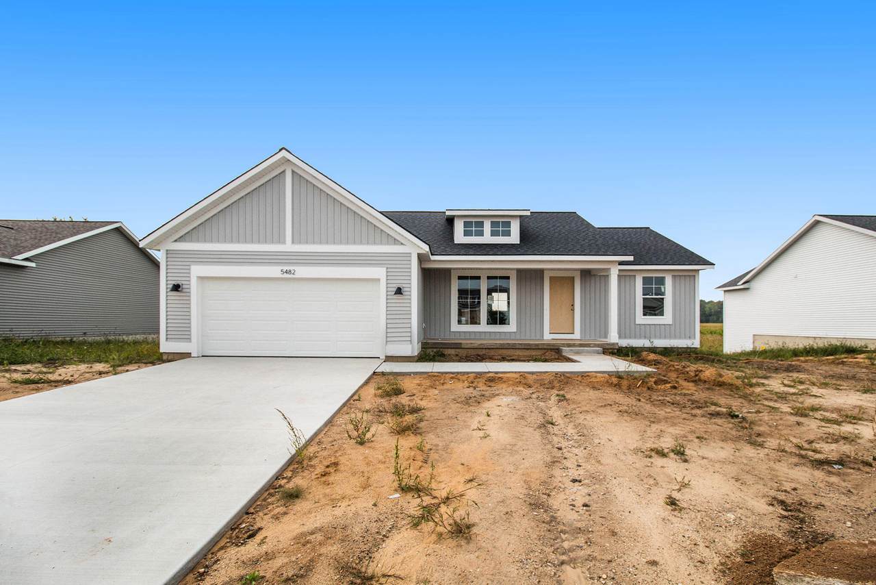 5482 Camfield Drive - Photo 1