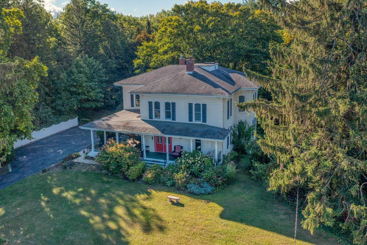 72861 8th Avenue - Photo 1