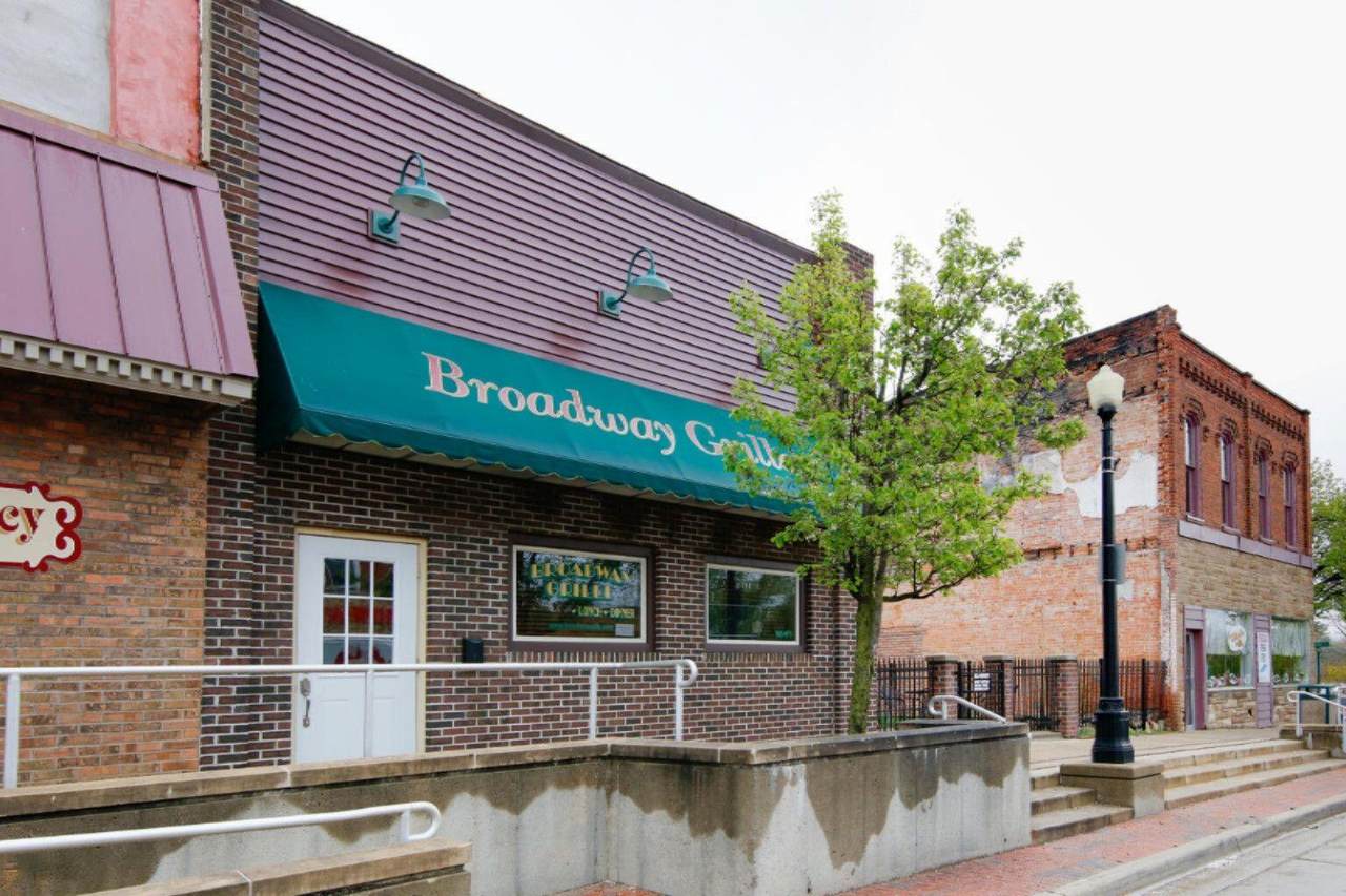 204 Broadway Street - Photo 1