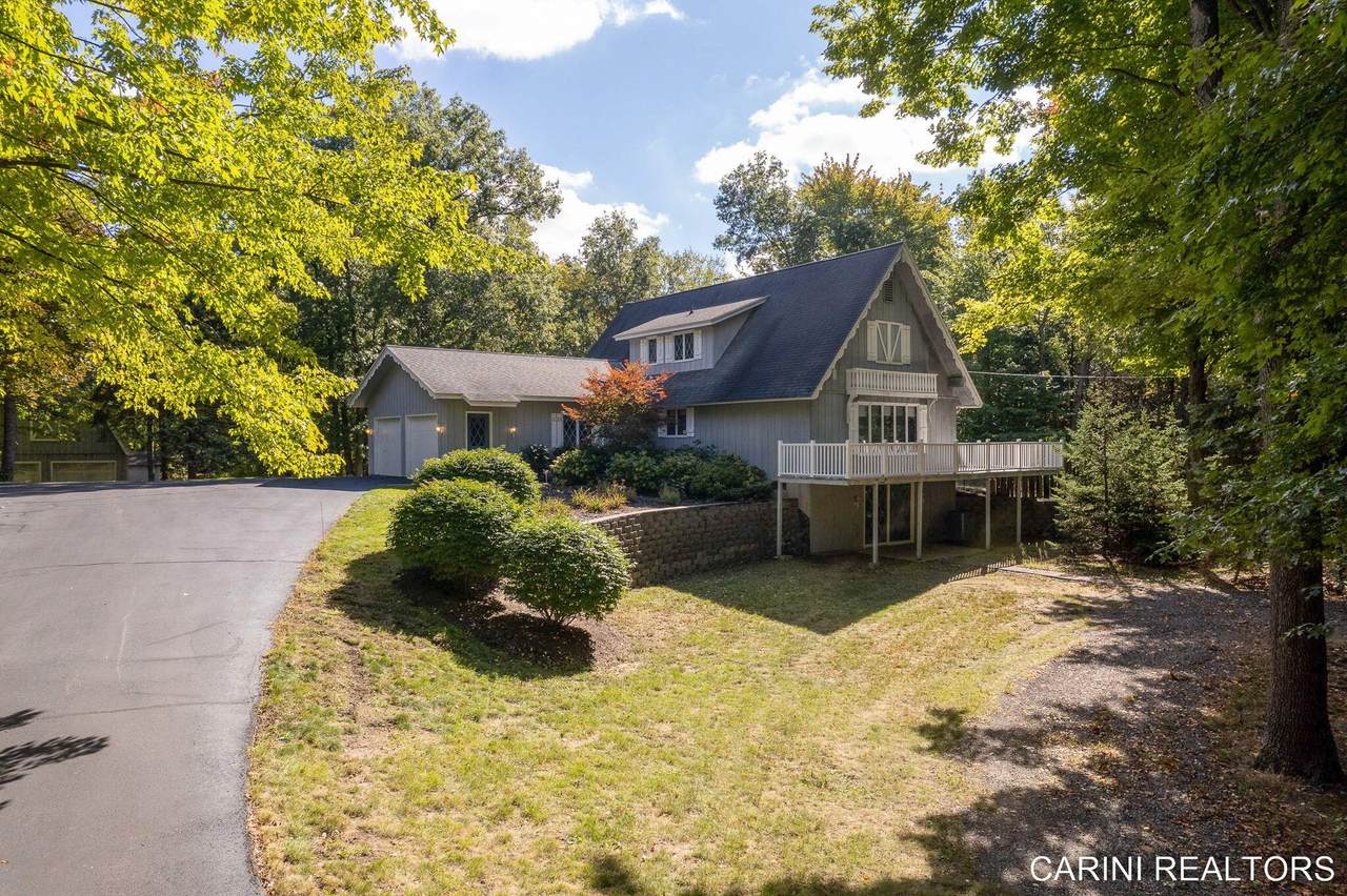 3750 Butternut Drive - Photo 1