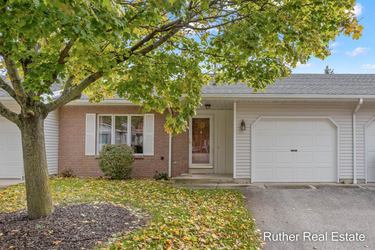 2850 Hidden View Drive - Photo 1