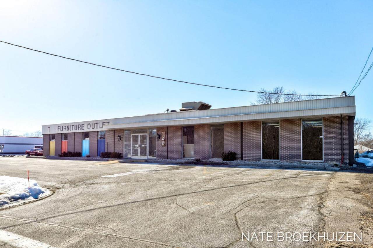 148 Waverly Road - Photo 1
