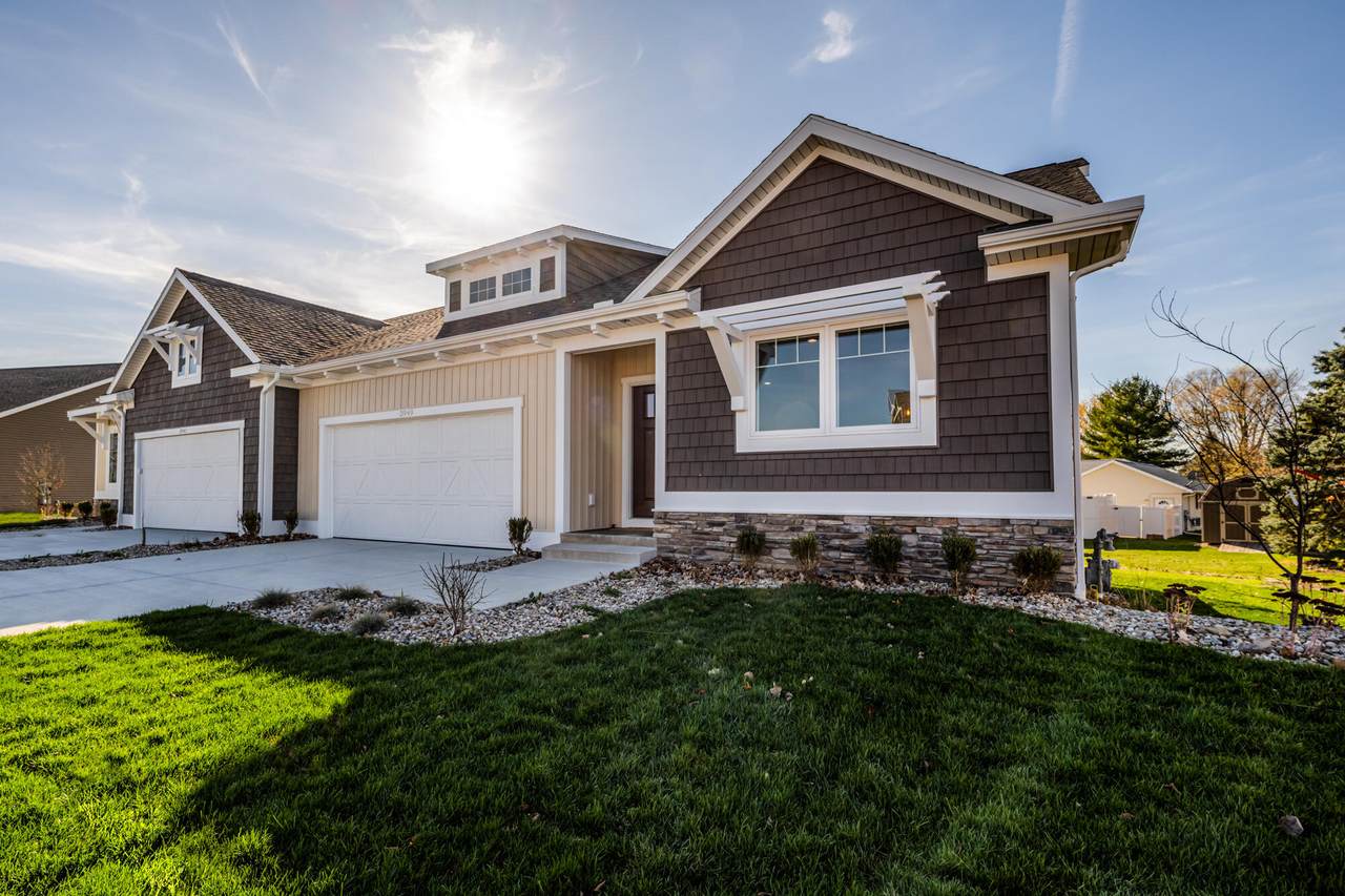 3949 Bungalow Path - Photo 1