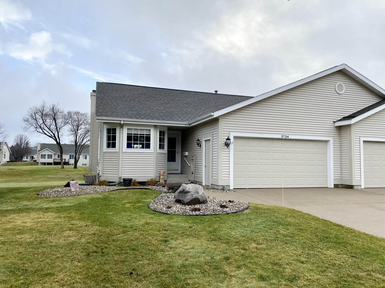 3724 Harris Drive - Photo 1