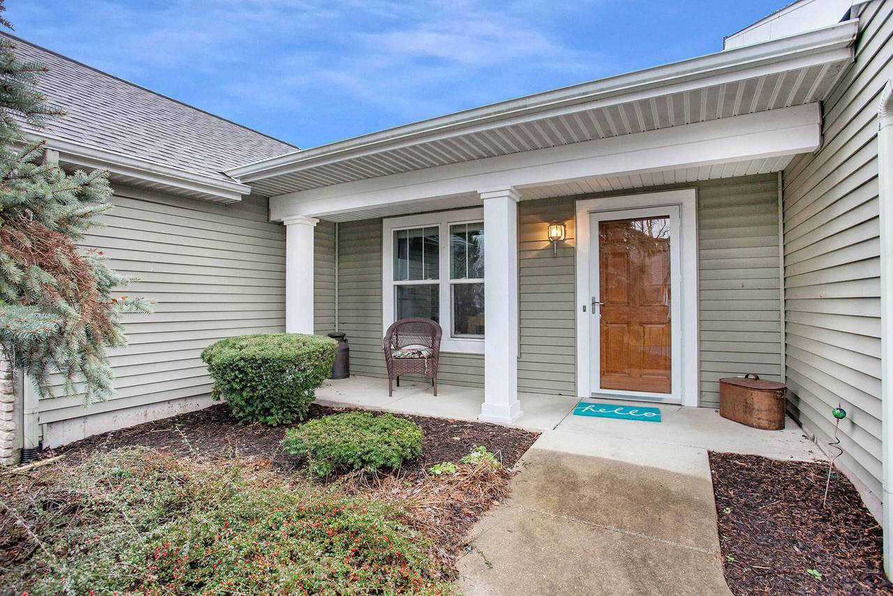 805 Cooks Crossing Drive - Photo 1