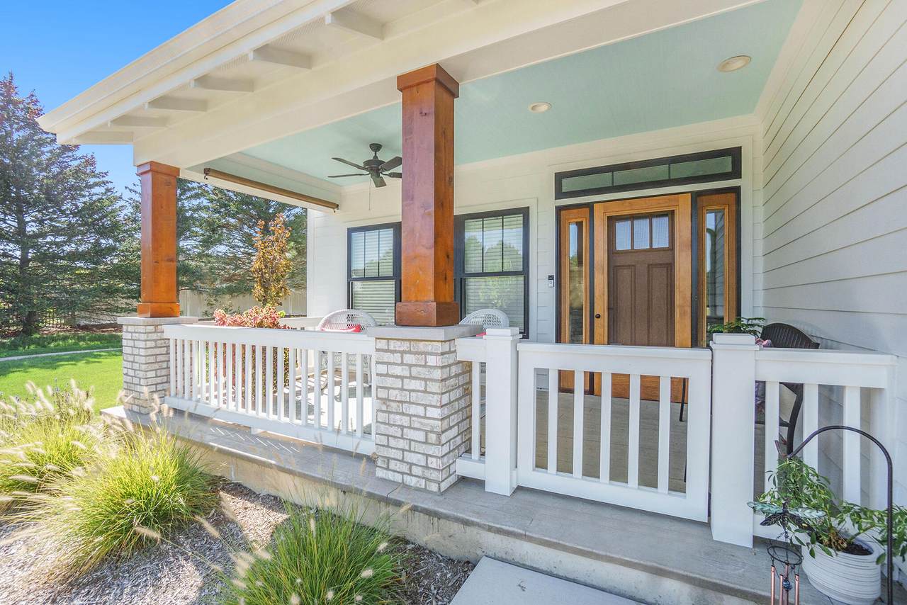7207 Coreopsis Cove - Photo 1