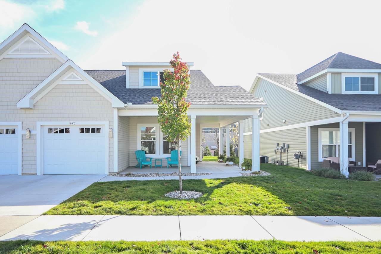 678 Terrace Point Drive - Photo 1
