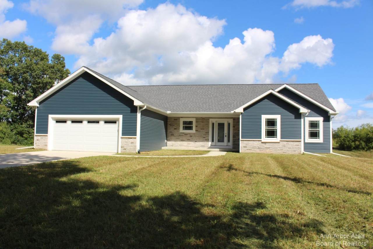 3165 Burkhart - Photo 1
