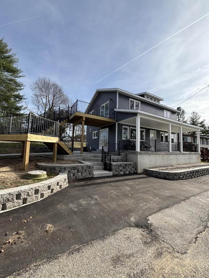2368 Lakeside Drive - Photo 1