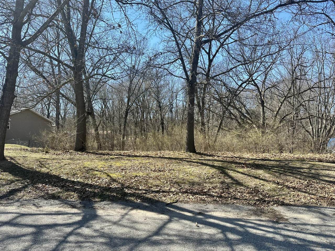 839 Morgan Drive - Photo 1