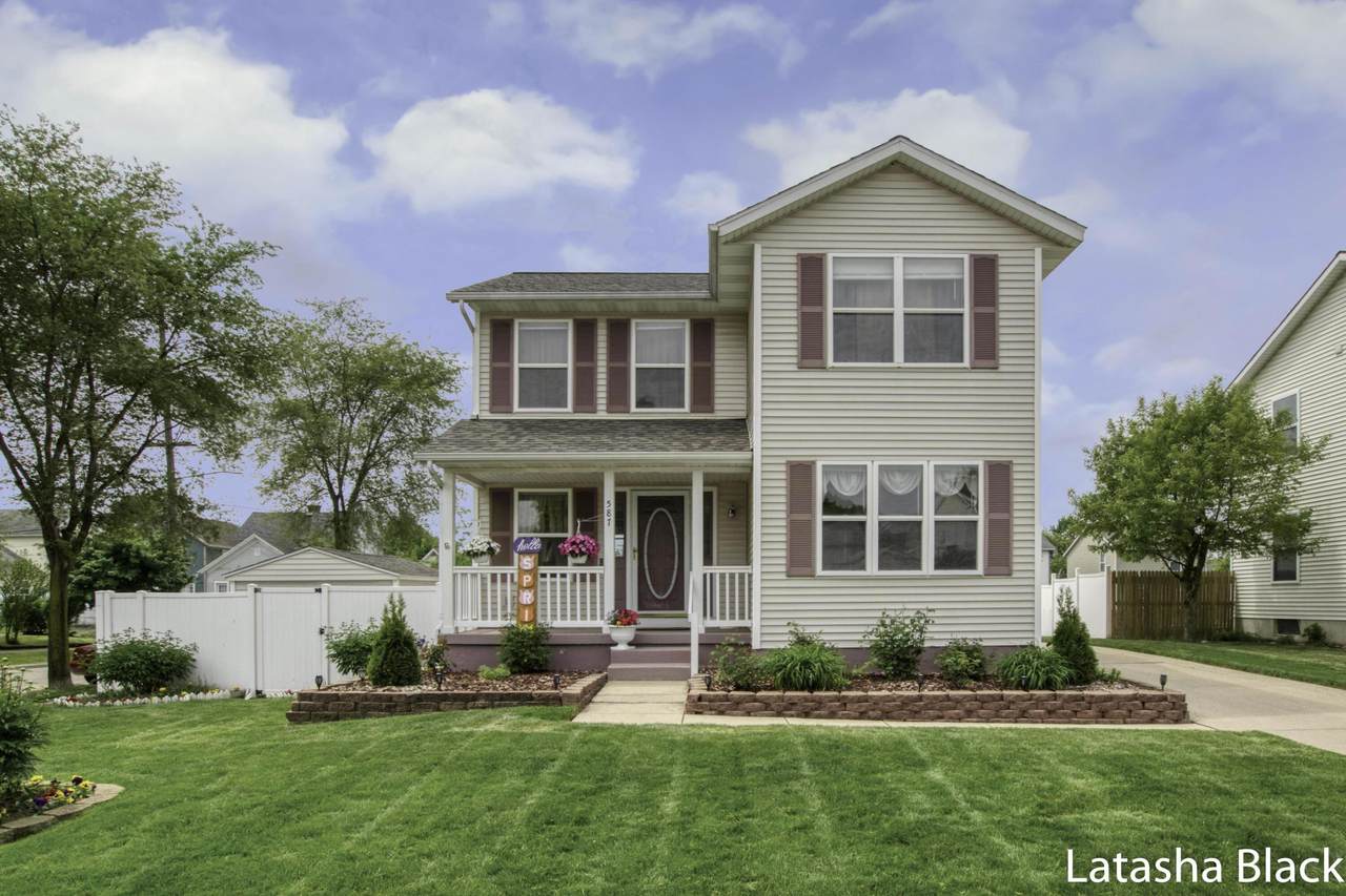 587 Cass Avenue - Photo 1