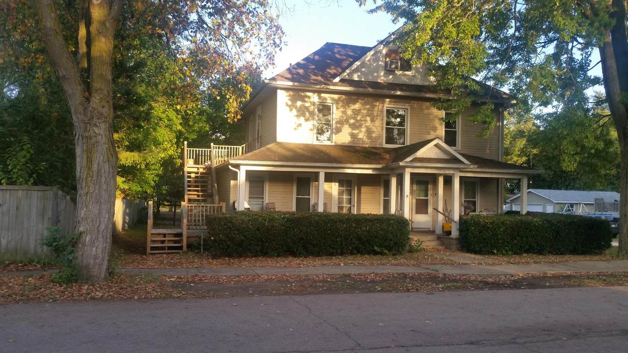 217 Center Street - Photo 1