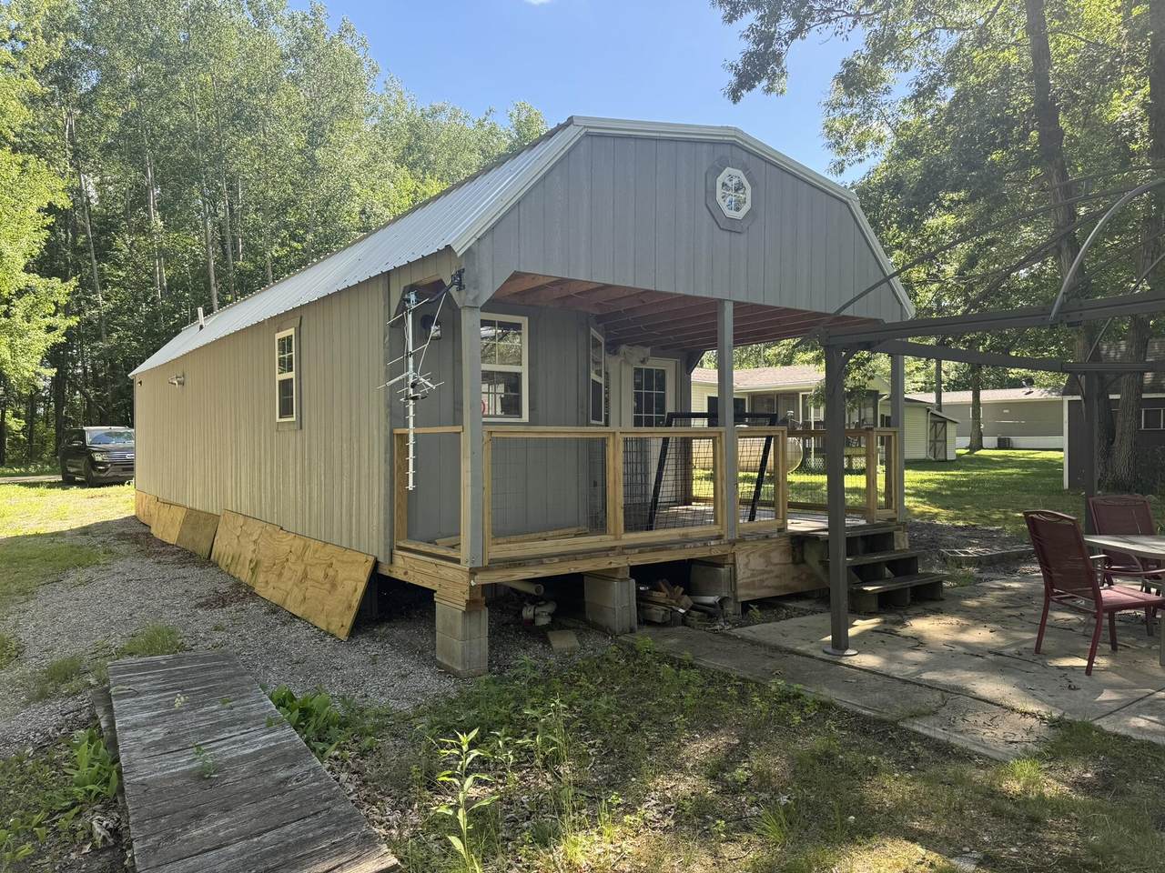 5438 Highland Drive - Photo 1