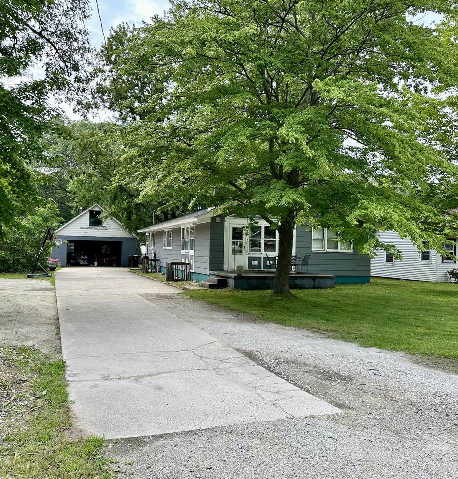 101 Sheridan Road - Photo 1