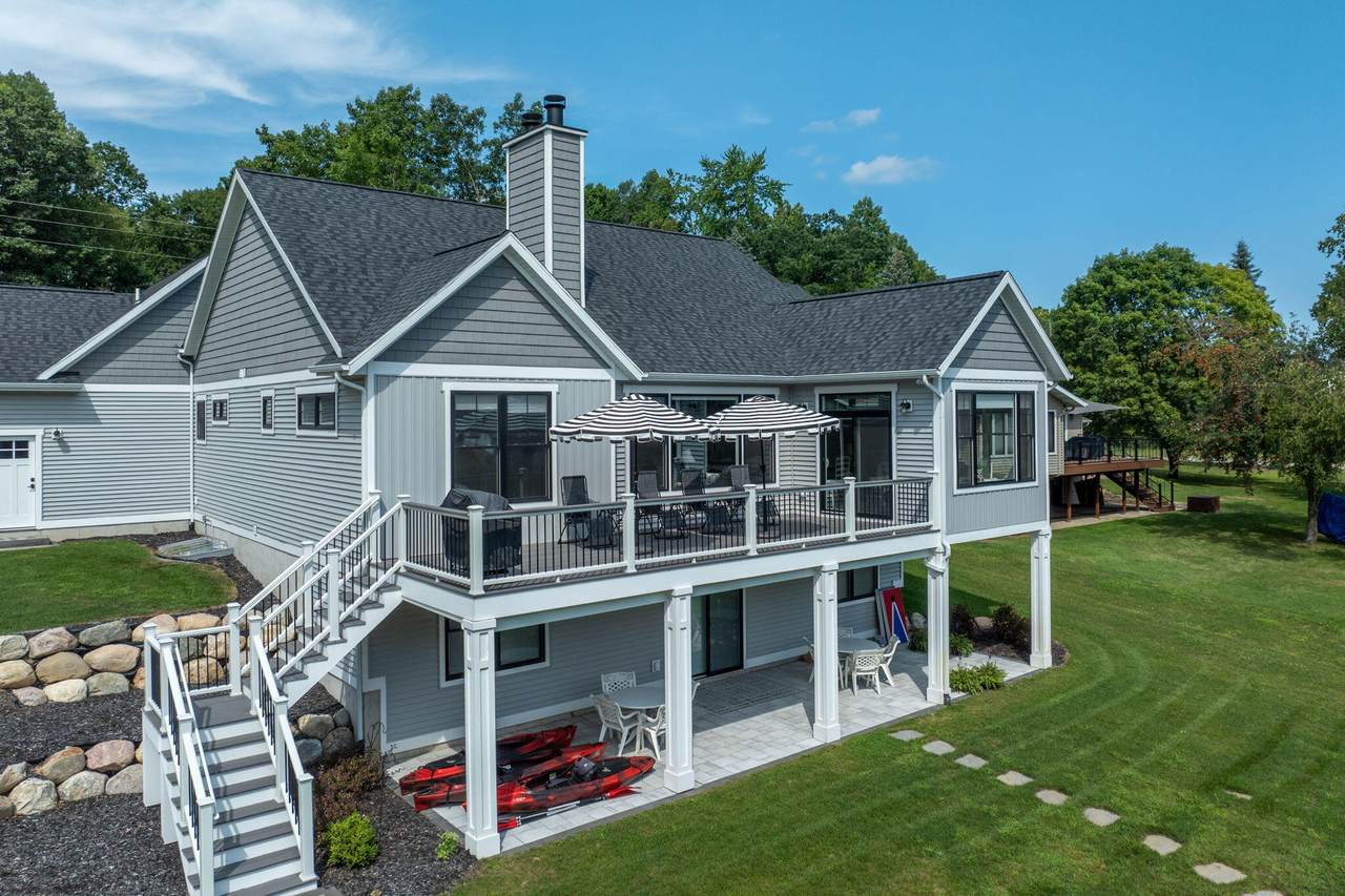 8240 W Royal Road - Photo 1