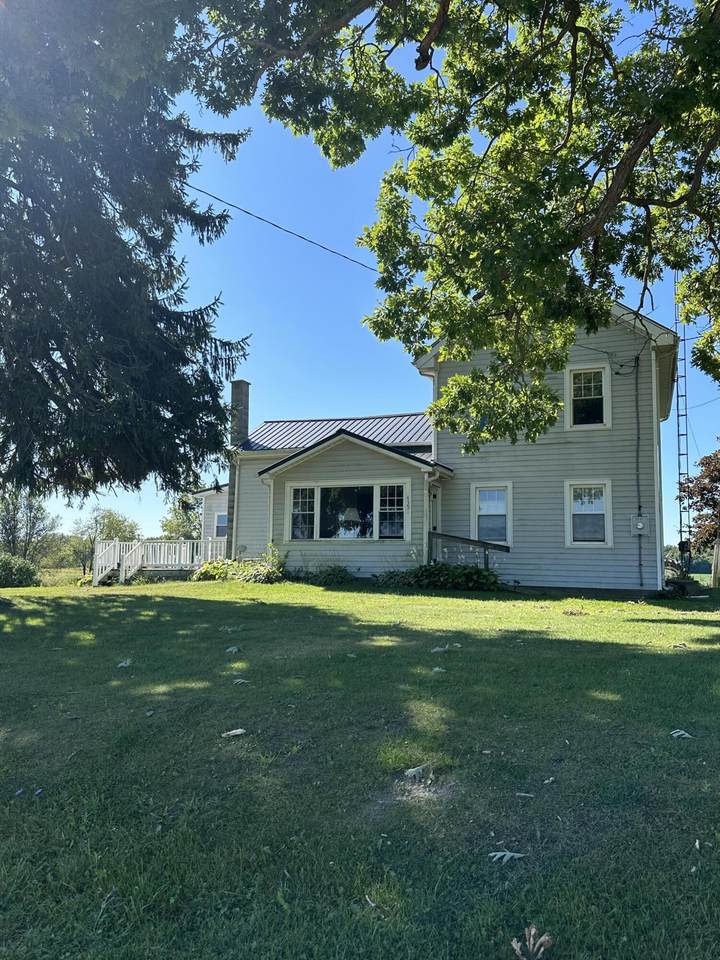 4391 Tamarack Road - Photo 1