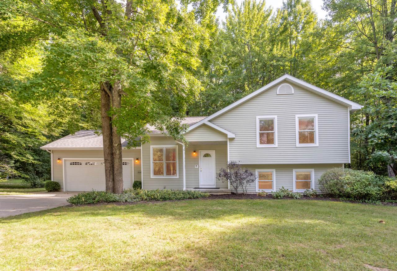 19046 Joslin Circle - Photo 1