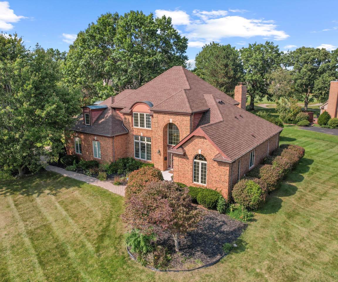 5053 Doral Drive - Photo 1