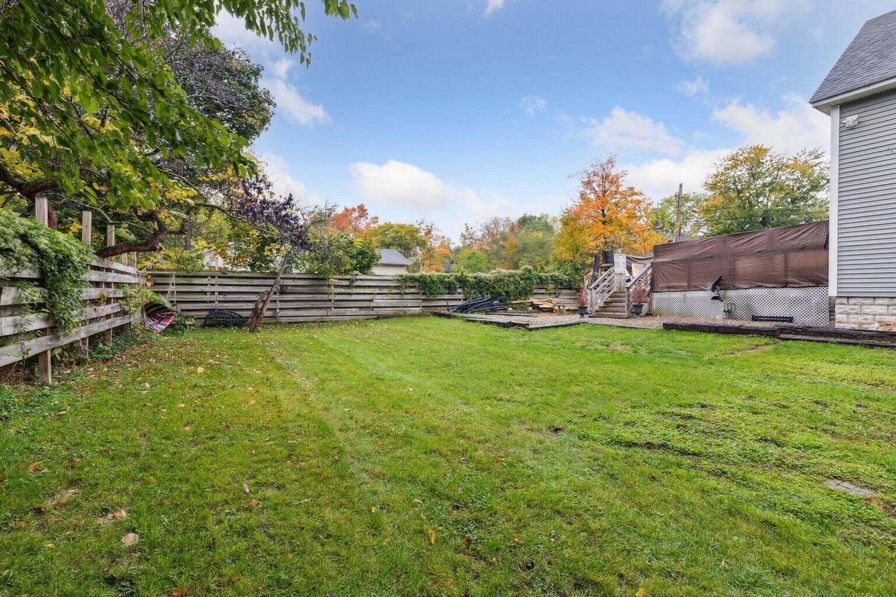 415 Norway Avenue - Photo 1